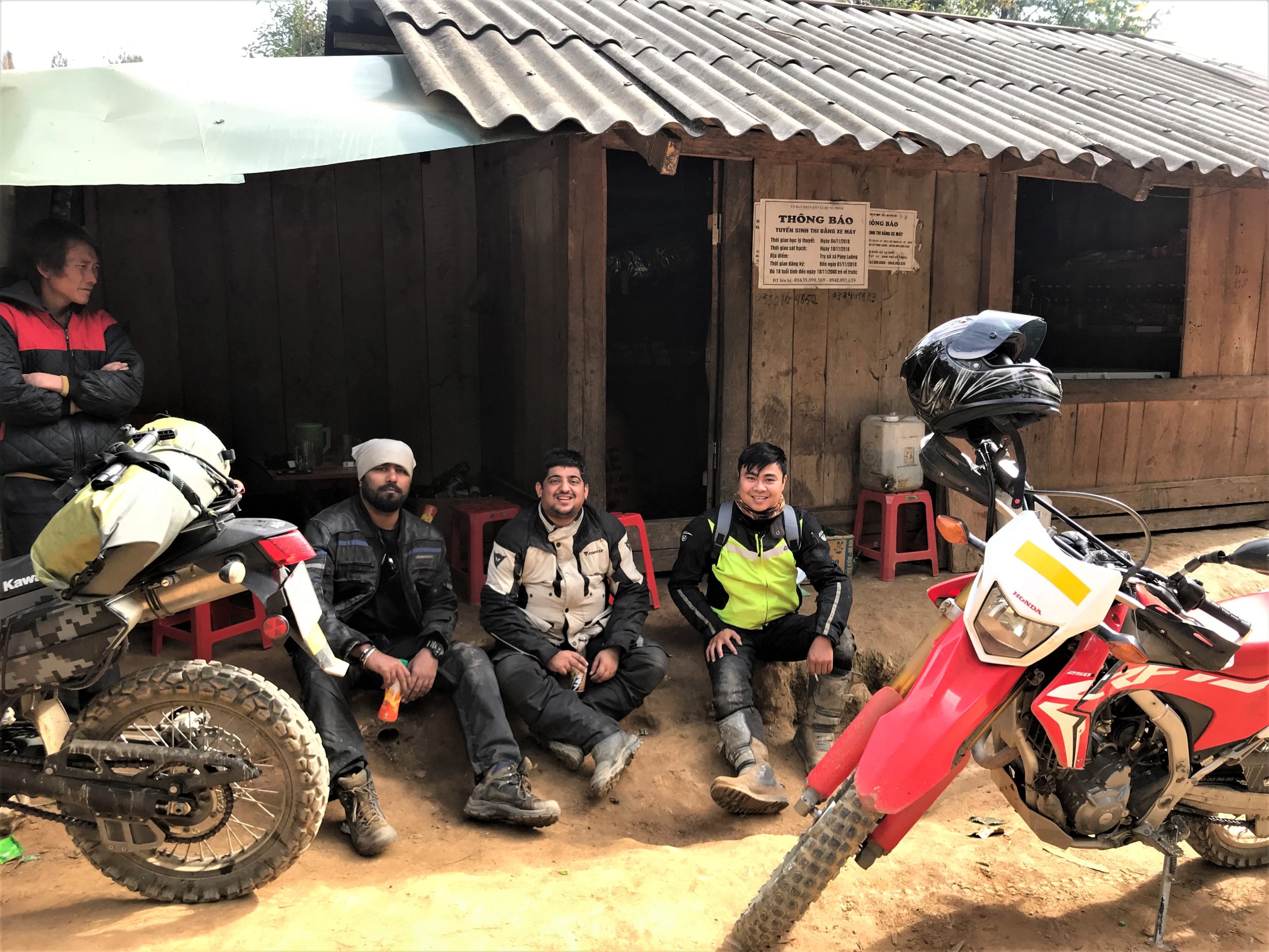 Best guide to ride motorbike in Vietnam 