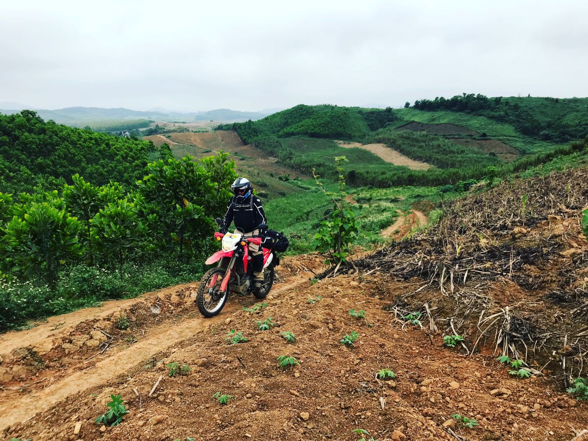 historical sites in Vietnam by motorbike 