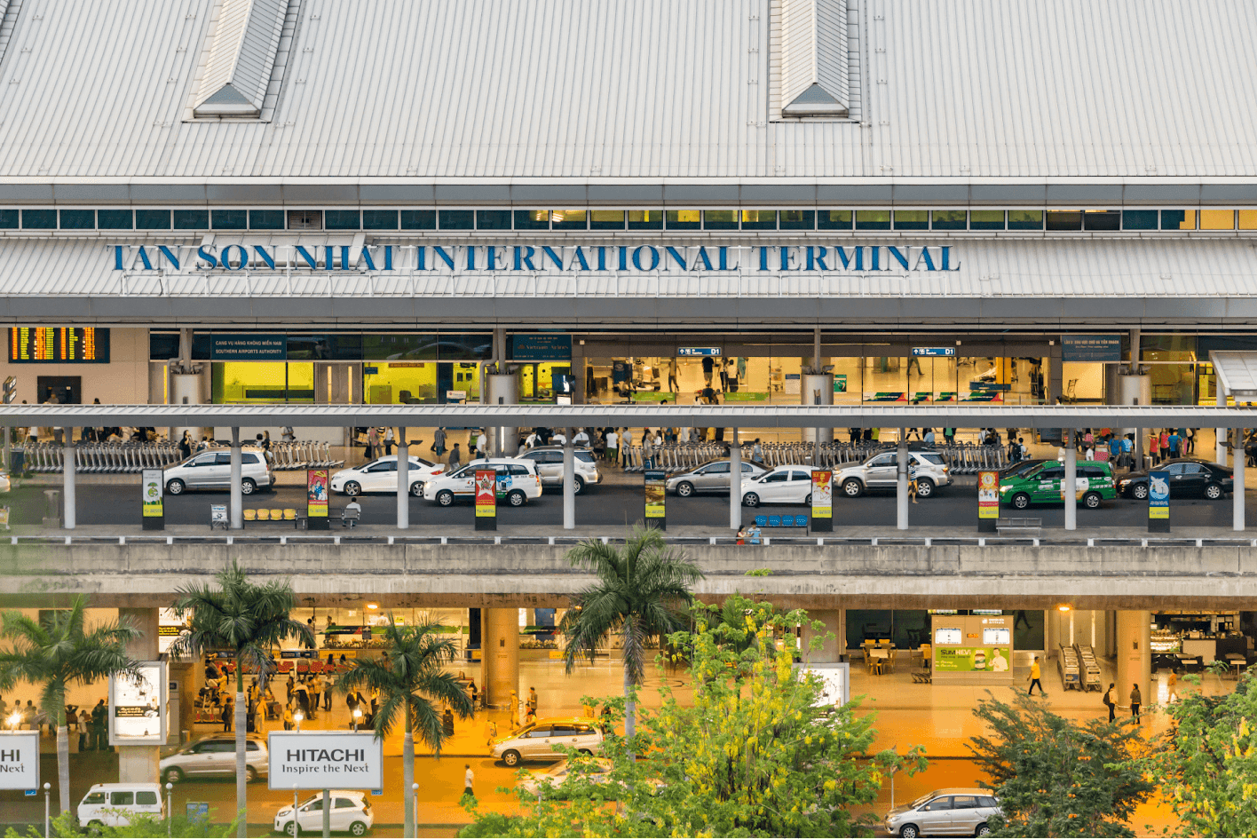 Vietnam airport guide for Tan Son Nhat international airport in HCMC 