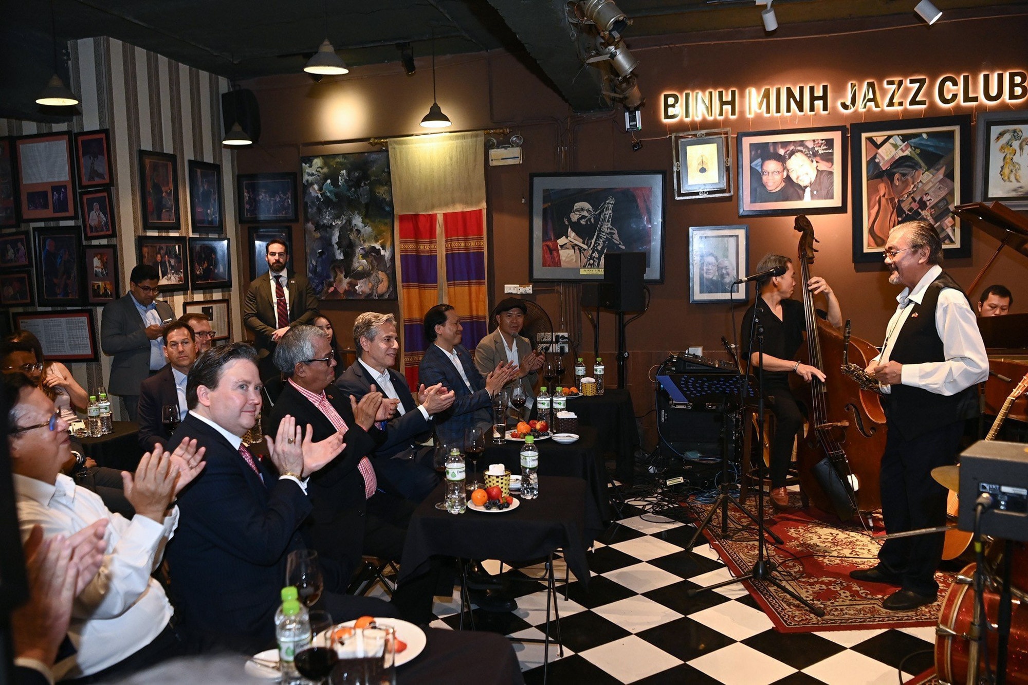 Binh Minh jazz club